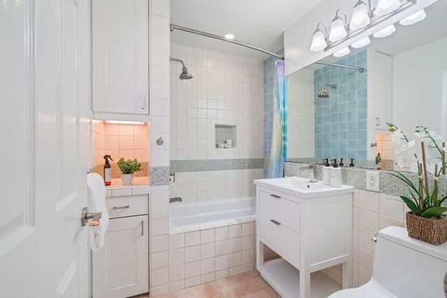 2715 Belmont Canyon, Belmont, CA 94002