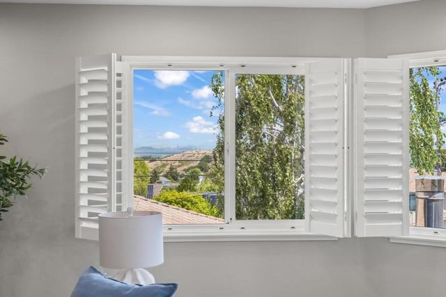 2715 Belmont Canyon, Belmont, CA 94002
