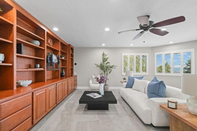 2715 Belmont Canyon, Belmont, CA 94002