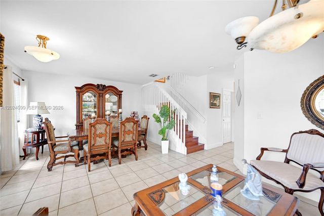 9732 SW 166th Ct, Miami, FL 33196