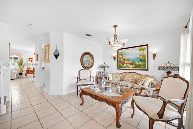 9732 SW 166th Ct, Miami, FL 33196
