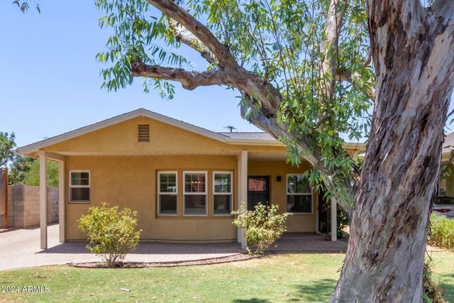 1513 E Earll Drive, Phoenix, AZ 85014