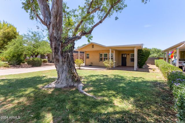1513 E Earll Drive, Phoenix, AZ 85014