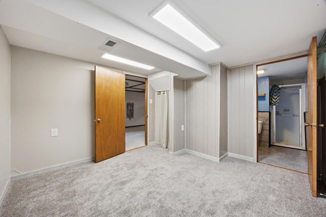 901 7th Street W, West Fargo, ND 58078