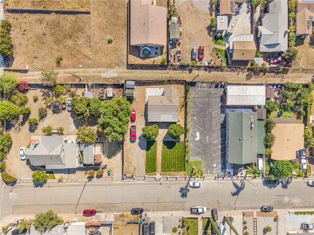 934 N Almond Way, Banning, CA 92220