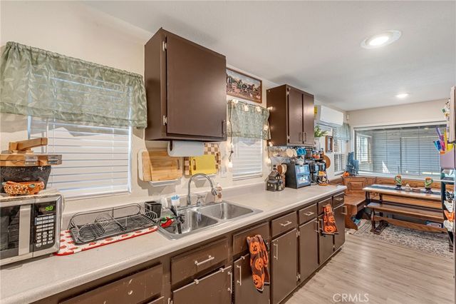 934 N Almond Way, Banning, CA 92220