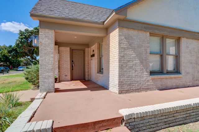 2116 25th Street, Lubbock, TX 79411