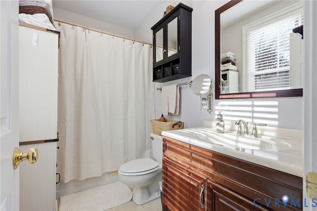 24360 Ruther Glen Rd, Ruther Glen, VA 22546