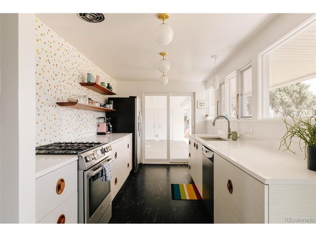 36 Hillside Dr, Wheat Ridge, CO 80215