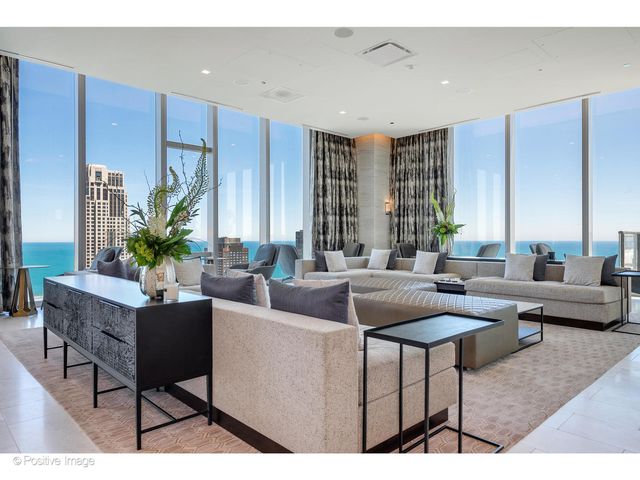 363 E Wacker Drive 3101, Chicago, IL 60601