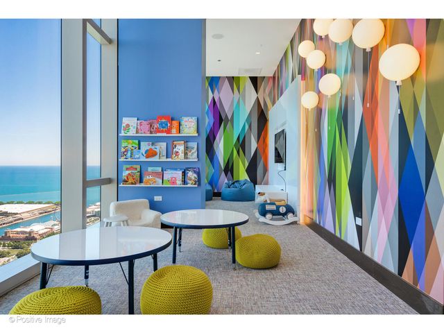 363 E Wacker Drive 3101, Chicago, IL 60601