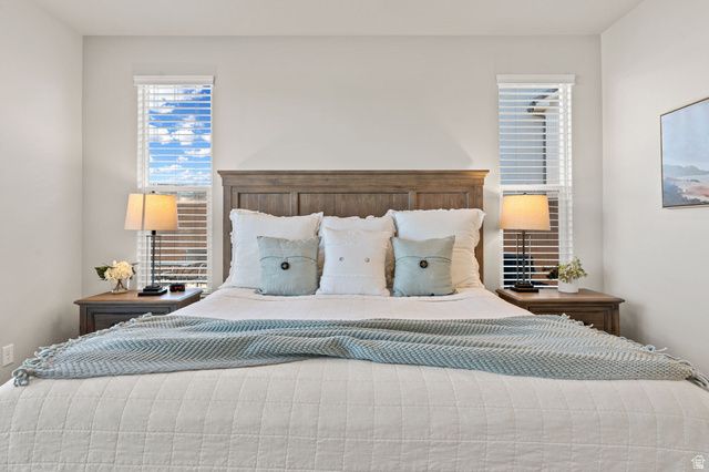 1359 N PASEOS ST, Washington, UT 84780