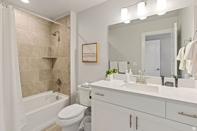 1359 N PASEOS ST, Washington, UT 84780