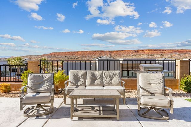 1359 N PASEOS ST, Washington, UT 84780