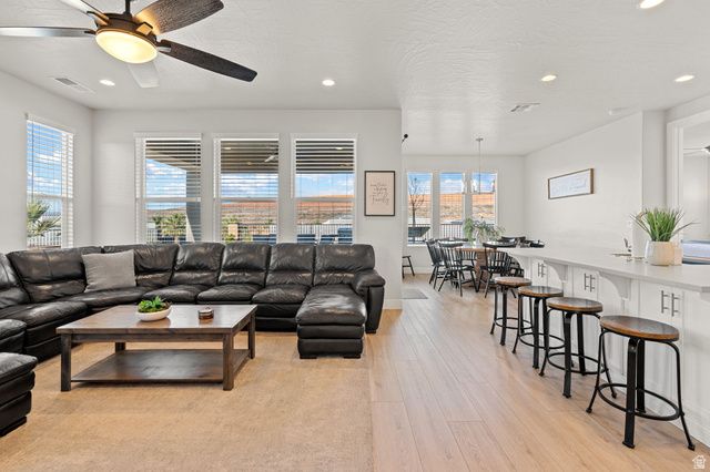 1359 N PASEOS ST, Washington, UT 84780