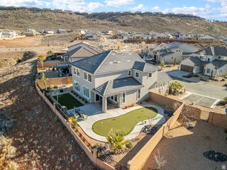 1359 N PASEOS ST, Washington, UT 84780