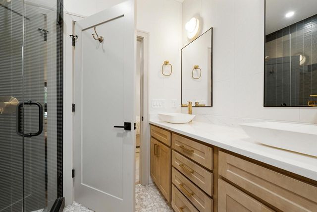 3134 East DRIVE, Lake Geneva, WI 53147