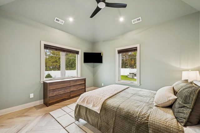 3134 East DRIVE, Lake Geneva, WI 53147