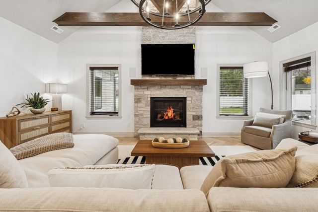 3134 East DRIVE, Lake Geneva, WI 53147