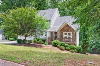 465 Emerald Parkway, Sugar Hill, GA 30518