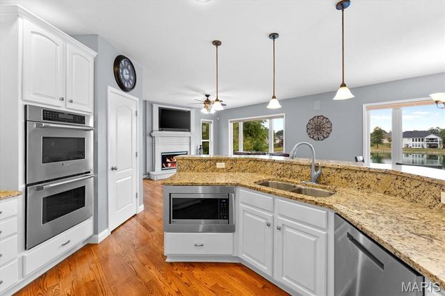 8414 Braeswood Estates Drive, O'fallon, IL 62269