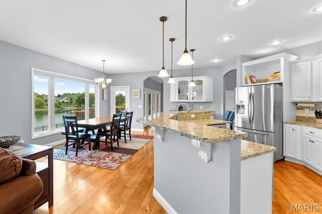 8414 Braeswood Estates Drive, O'fallon, IL 62269