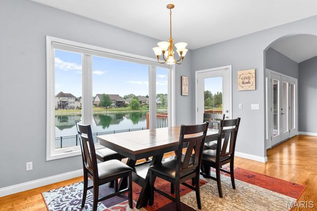 8414 Braeswood Estates Drive, O'fallon, IL 62269