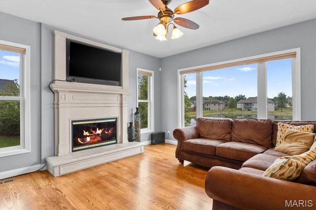 8414 Braeswood Estates Drive, O'fallon, IL 62269