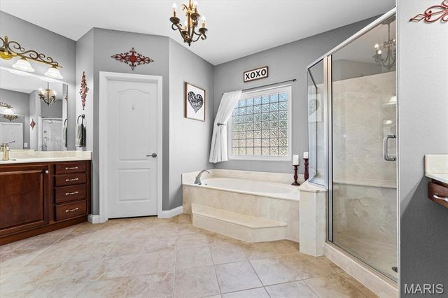 8414 Braeswood Estates Drive, O'fallon, IL 62269