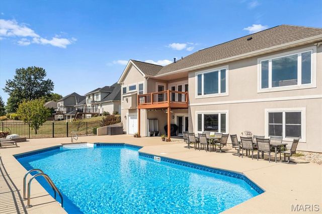 8414 Braeswood Estates Drive, O'fallon, IL 62269