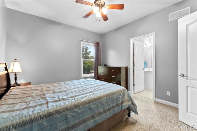 8414 Braeswood Estates Drive, O'fallon, IL 62269