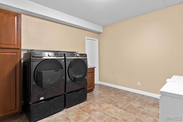 8414 Braeswood Estates Drive, O'fallon, IL 62269