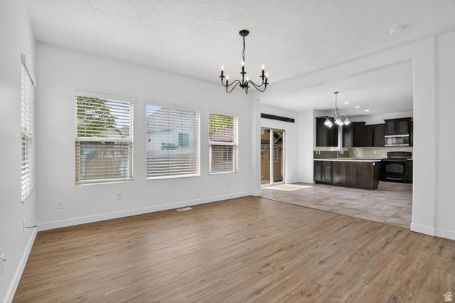 3941 W HOPKINTON CIR, South Jordan, UT 84009