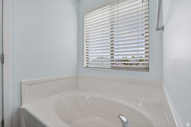 3941 W HOPKINTON CIR, South Jordan, UT 84009