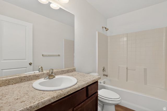 3941 W HOPKINTON CIR, South Jordan, UT 84009