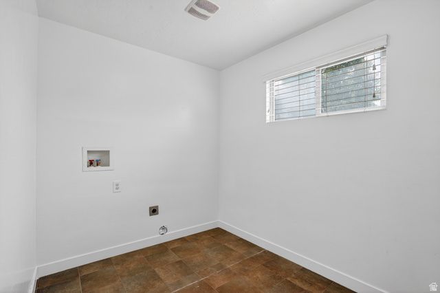 3941 W HOPKINTON CIR, South Jordan, UT 84009
