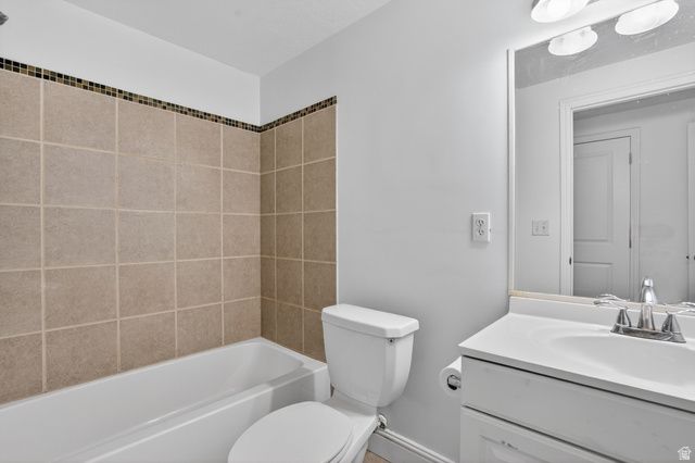 3941 W HOPKINTON CIR, South Jordan, UT 84009