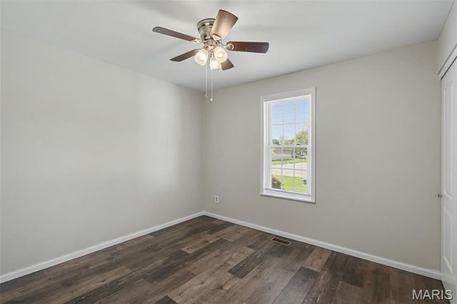 202 Barrington Drive, St Peters, MO 63376