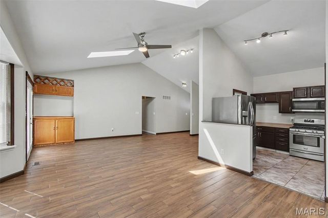 202 Barrington Drive, St Peters, MO 63376