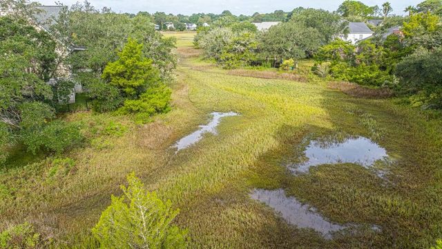 1250 Seaside Plantation Drive, Charleston, SC 29412