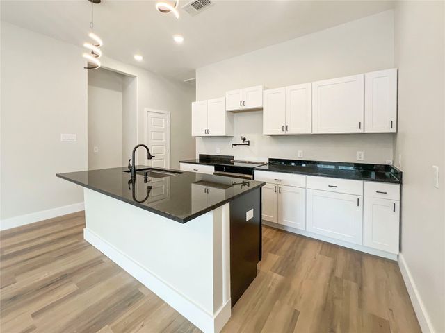 4006 Coolidge Street, Dallas, TX 75215