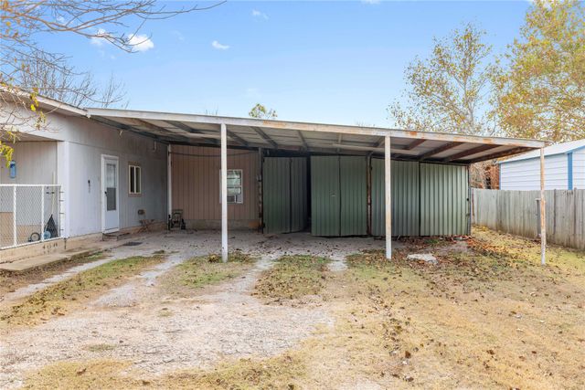 309 Goodwin, Bangs, TX 76823
