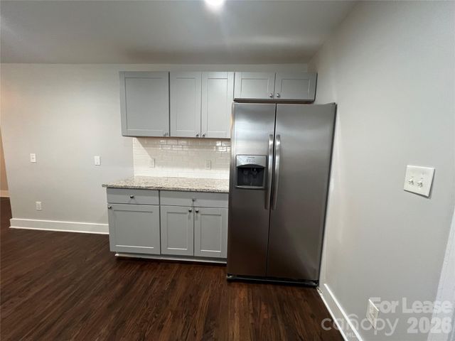 1909 St Luke Street, Charlotte, NC 28216