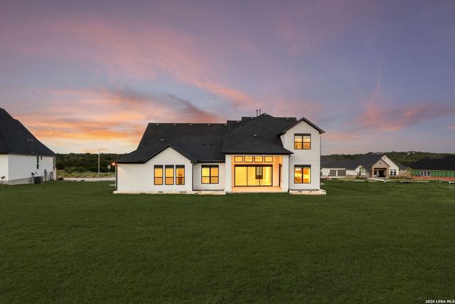 27815 Arrowsmith, Boerne, TX 78006