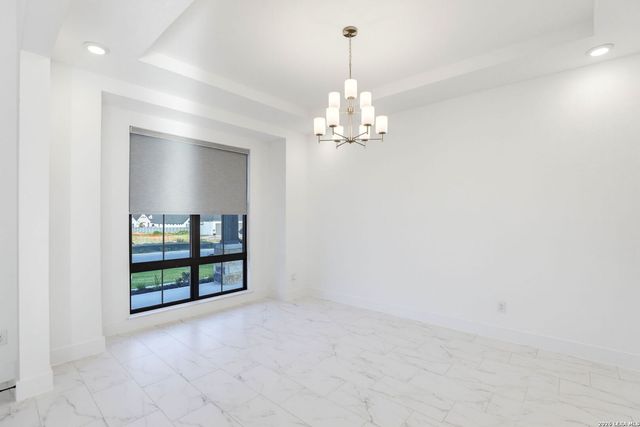 27815 Arrowsmith, Boerne, TX 78006