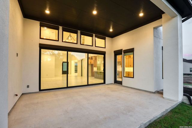 27815 Arrowsmith, Boerne, TX 78006
