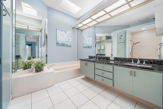 5022 SE Inkwood Way SE, Hobe Sound, FL 33455
