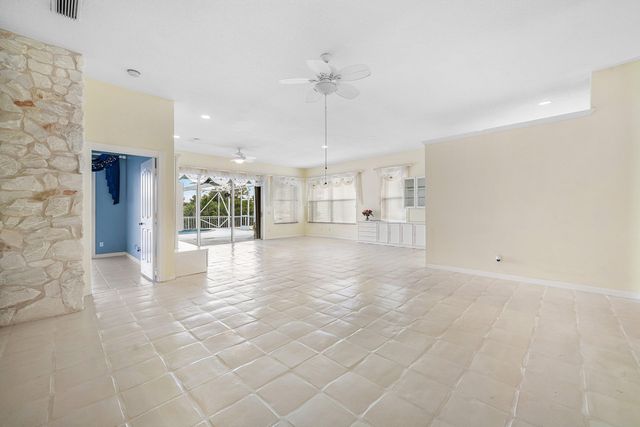 5022 SE Inkwood Way SE, Hobe Sound, FL 33455