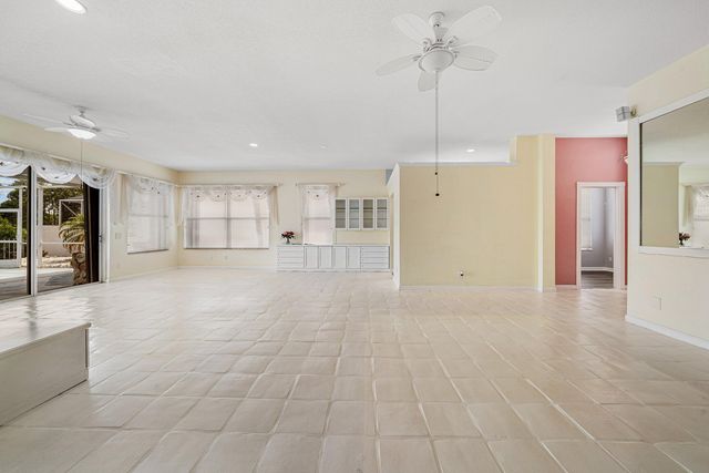 5022 SE Inkwood Way SE, Hobe Sound, FL 33455