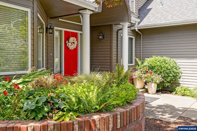 3033 Dogwood Dr S, Salem, OR 97302